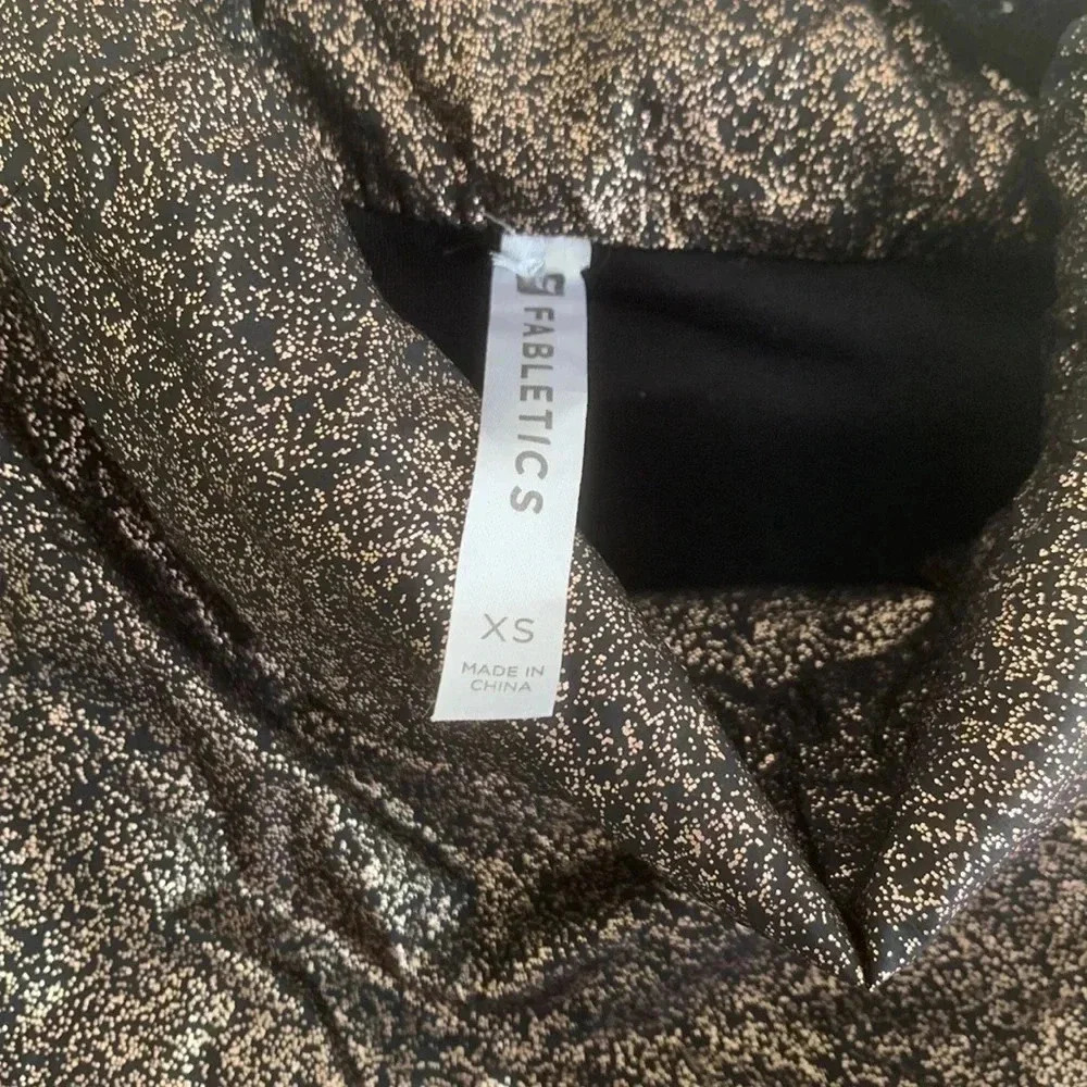 Fabletics Liora Vest Metallic Size XS - Picture 5 of 7